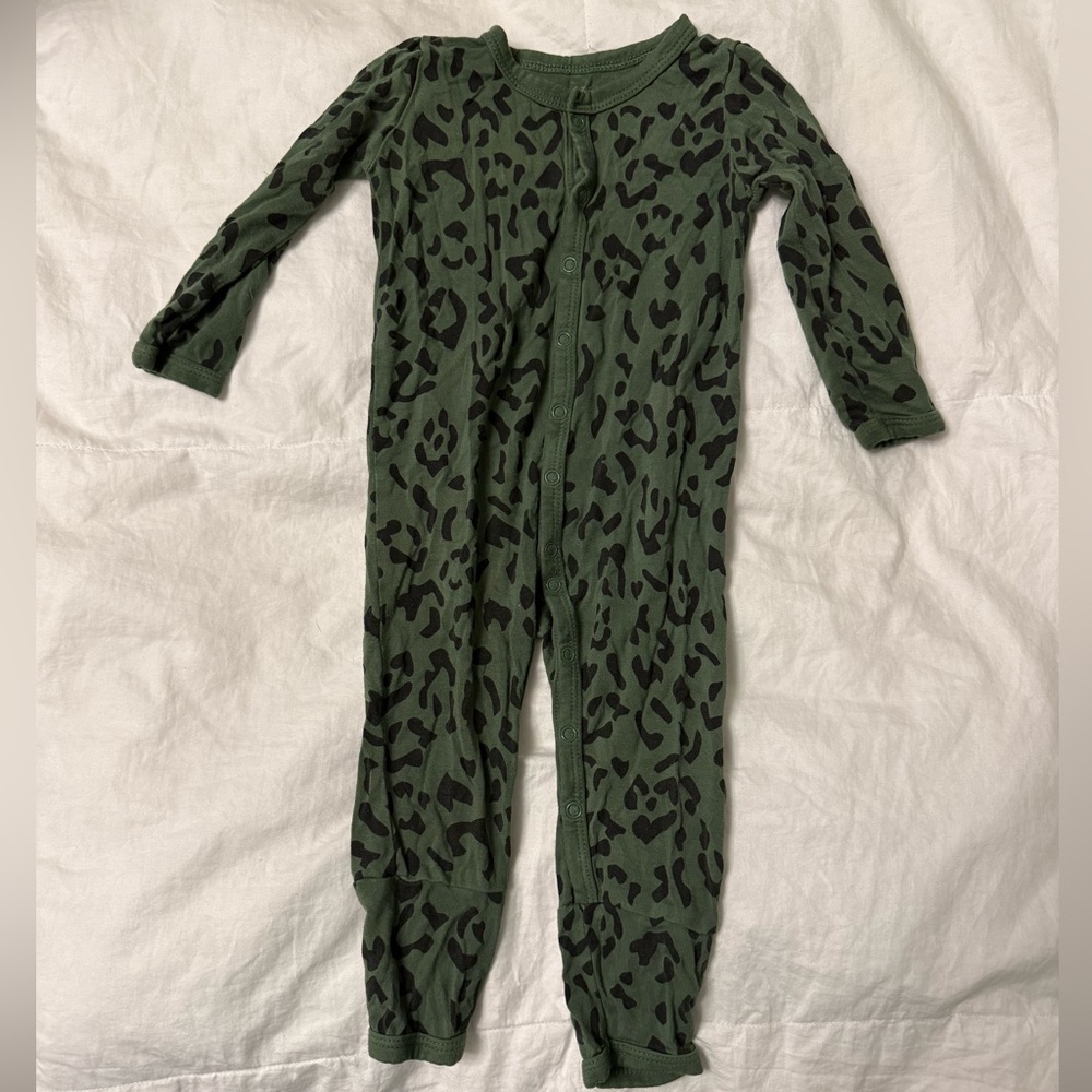 Kyte baby snap romper